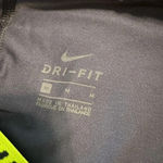 Nike  Tank Women’s Size Medium Navy Athleisure Flowy Active Workout Yoga Photo 2