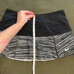 Nike Women’s  active skort Photo 6