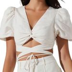 ASTR  the label Womens Nuria Top White linen size small cropped tie wist Photo 0