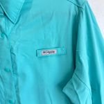 Columbia  Lightweight Hiking Shirt Women’s M Zip Pockets Roll Tab Sleeve Teal Photo 5