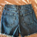 Good American Shorts Photo 1