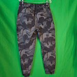 Hollister Womens Camo Ultra High Rise Cargo Jogger Pants Large Photo 1