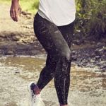 Athleta Marble Velocity Stash Pocket 7/8 Leggings Small Photo 2