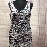 JS Collections Flattering White & Navy Tiered Texture sheath  lFloral Dress Size 10 Photo 2