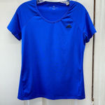 Adidas climalite dri-fit athletic t shirt women's medium. Photo 0