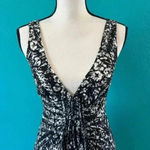 Diane Von Furstenberg  DVF black and white floral dress in size 2 Photo 1