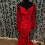 Red floor length gown Size XS Photo 3