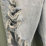 American Eagle Womens 12 Short Destroyed Distressed Jeans Light Wash Stretch Photo 2