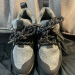 Nike  Women’s City Loop AA1097-001 Black/White size US 7.5 Photo 4