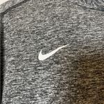 Nike Women’s Dri- Fit Heather Gray Running Lightweight Pullover- Size XL Photo 6