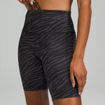 Lululemon Wunder Train High Rise Short 8”, Size: 4 Photo 0