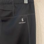 New Balance Women’s Classic Cropped Athletic Leggings Size Small Photo 5