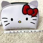 Hello Kitty  x Crème collaboration Cosmetic Bag Photo 3
