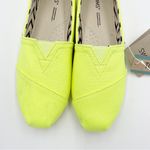 Toms NEW Women's Alpargata Heritage Canvas Cotton Slip On Shoes Neon Yellow 8 Photo 3