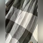 Old Navy Army Green Flannel Plaid Button-Up Shirt Photo 2