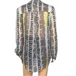 Diane Von Furstenberg  Silk Gilmore style blouse in Oasis Snake Print Size 4 EUC Photo 7