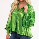 Flying Tomato NWOT Boutique  pleated lime metallic button down top size small Photo 0