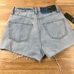 Wild Fable Women's Light Wash High Rise Cut-Off Jean Shorts - Size 8 - NWT Photo 9