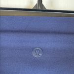 Lululemon  Navy Blue Full Length Leggings Mesh Stripe Size 2 EUC #5924 Photo 4