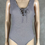 ADAM LEVINE Knit Striped Lace Photo 0