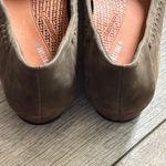 Baretraps Shoes Womens 8.5 Norma Posture Plus Green Hidden Heel Photo 6