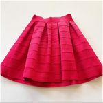 EXPRESS Textured Pleated Short Skirt Photo 5