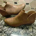 Unr8ed Brown Angle Women’s Boots Size 8.5 GREAT CONDITIONS! Photo 2