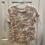 Old Navy Pink Camo  t-shirt Photo 0