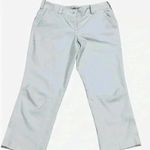 Nike  golf capris size 4 ivory color women’s TOUR PERFORMANCE Photo 4