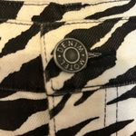 Motel Rocks  Zoven Trousers in 90’s Zebra Black and White‎ Size XS Photo 3