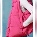 BDG Urban Outfitters  The Pia Hot Pink Puffer Vest Photo 2