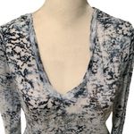 Sheplers Beautiful Patterned Women's Long Sleeve Blouse in Blue and White Bling Size L Photo 2