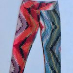 Onzie Abstract Print Leggings Photo 0
