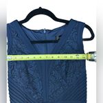 Tadashi Shoji Sleeveless V Neck Lace Midnight Blue Elegant Gown Size 2 Photo 5