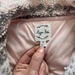 Hippie Rose Women’s  Pink and Gray Faux fur Sherpa quarter zip size small Photo 7