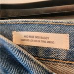 Universal Threads Universal Thread mid rise 90's baggy button fly jeans size womens 8 Photo 4