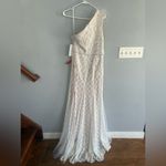 Mac Duggal  White One-Shoulder Gown with Feather Detail, size 8 NWT Photo 7