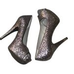 Vera Wang Charcoal Glitter Peep Photo 13