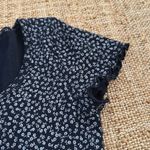 New J Galt Pacsun Floral Blue and White Button Down Cropped Top Size undefined Photo 3