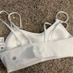 Lululemon  white bra Photo 2
