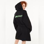Savage X Fenty Women’s Forever Savage Short Hooded Robe Black/Green M/L Black Size undefined Photo 1
