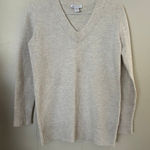Athleta  Cream Merino Wool V-Neck Sweater Size Small Photo 0