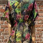 Coco + Carmen  one size fits all floral swimsuit cover up / Excellent condition Photo 4