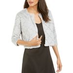 Robbie Bee NWOT Signature by  Plush White Shawl Photo 2