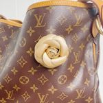 Camellia Flower Vegan Leather Magnetic Bag Charm Photo 2