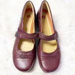 Clarks  Unstructured Burgundy Leather Mary Jane Comfort Shoes New Size 12 Photo 1