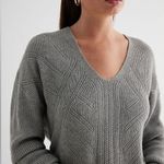 EXPRESS Relaxed Stitched V-Neck Long Sleeve Sweater small Photo 1