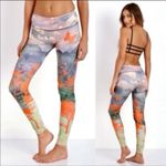 Onzie  Graphic Legging in Free Fly Photo 2