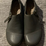 Clarks Comfort Collection Women's Shoes Gray Slip On Business Casual Size 5.5 Photo 0