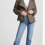 JACK  Women's Speak Now Sherpa Jacket Photo 4